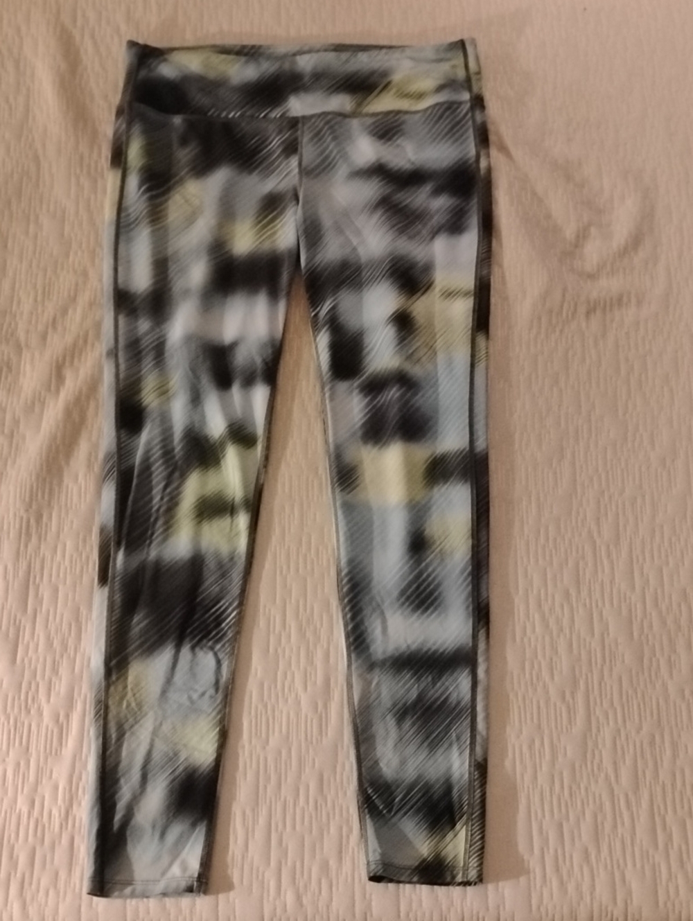XLT Athleta Women's Abstract Print Leggings in Black, Gray & Yellow Tall